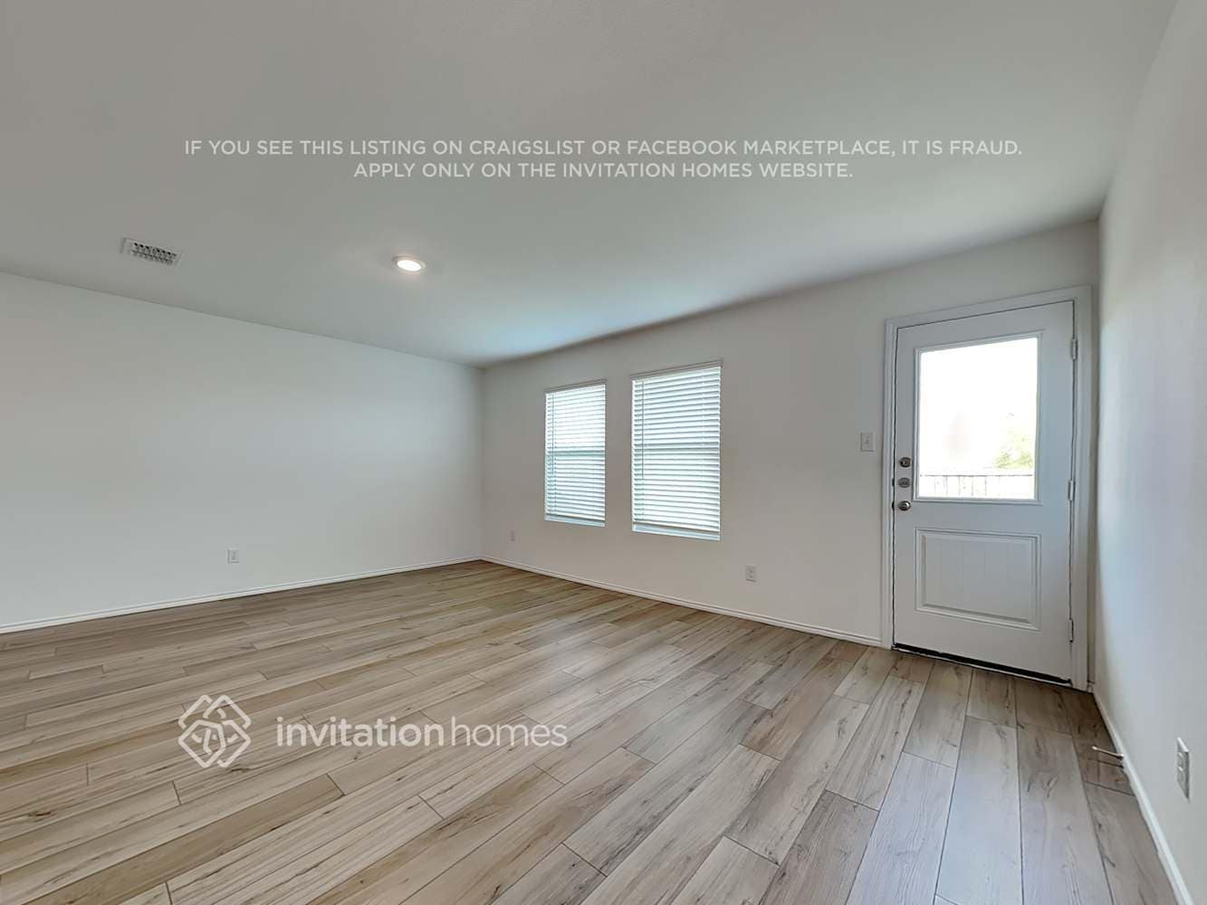 Building Photo - 512 Autumnwood Way