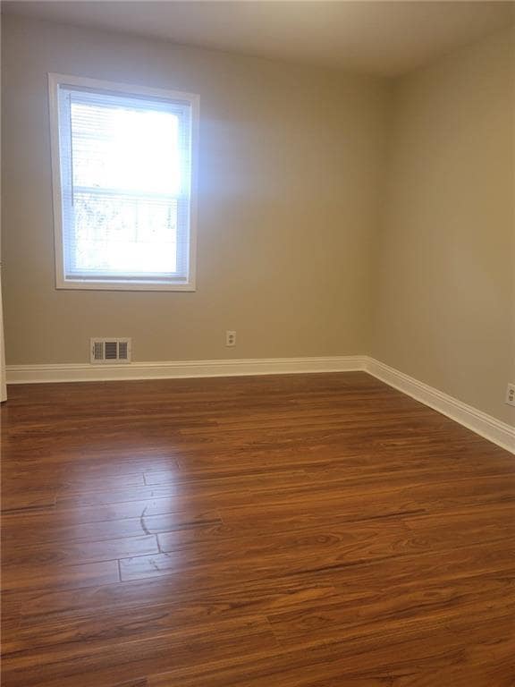 Building Photo - 3370 Westbrook Rd