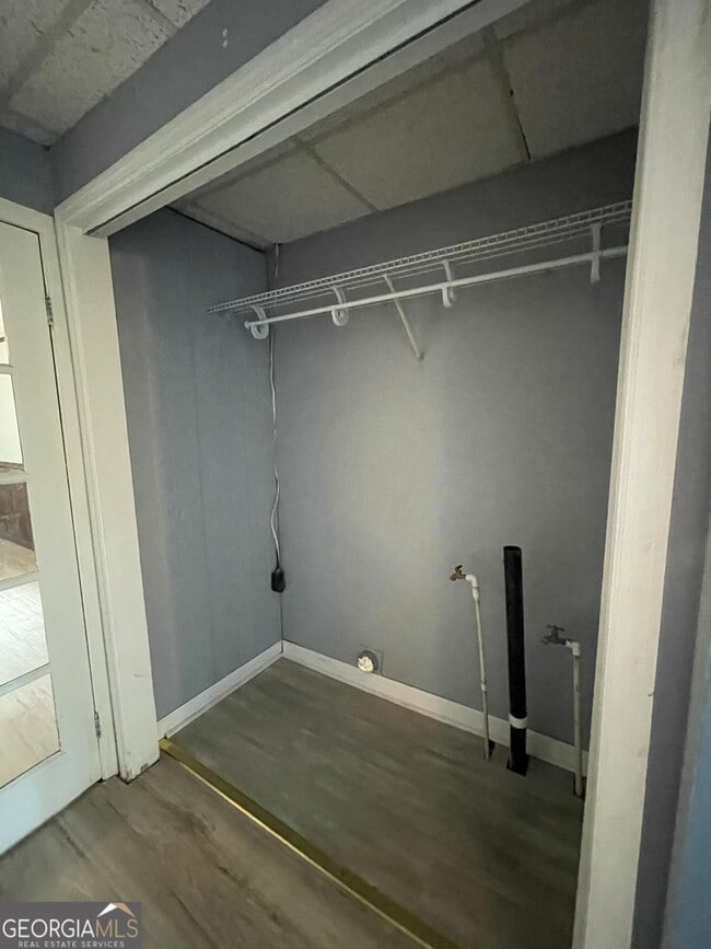 Building Photo - 103 Dwayne Dr