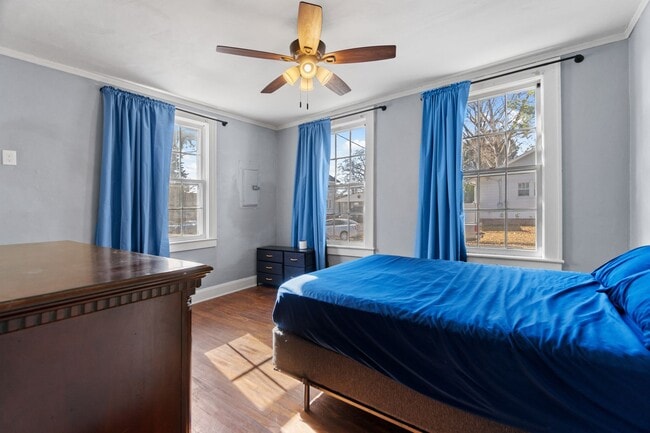 Building Photo - Call Sabrina Thomas' Office at 757-767-076...