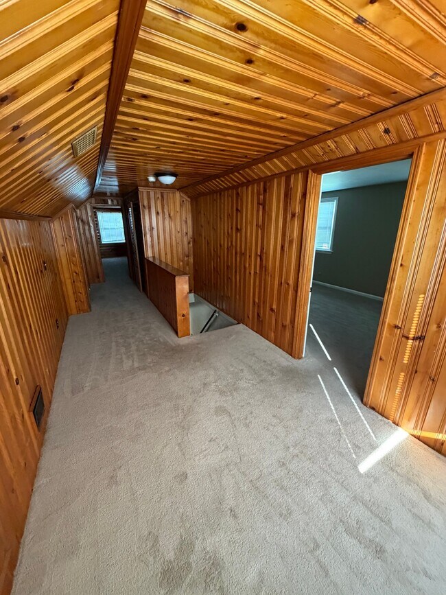 Building Photo - 8508 Perry Rd