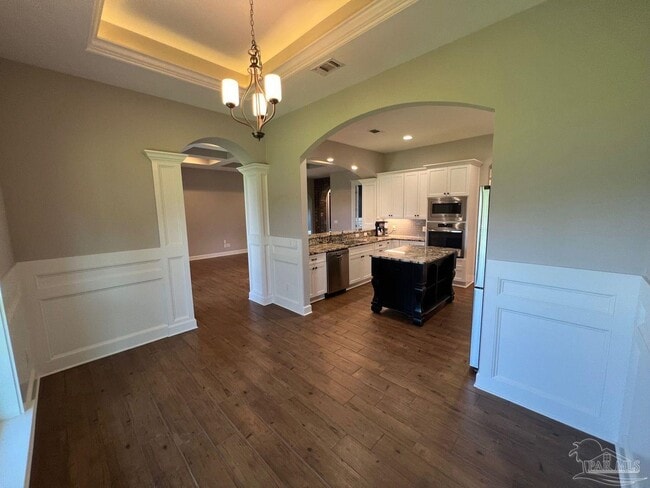 Building Photo - 5148 Sandy Shores Dr