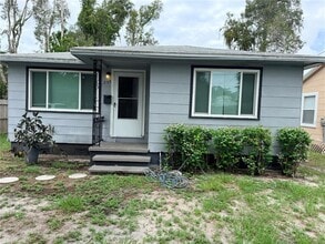 Building Photo - 1759 Temple Terrace S