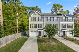 Building Photo - 95 Manilla Cir
