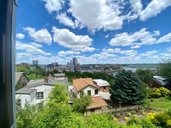 Building Photo - 41 Wyoming St