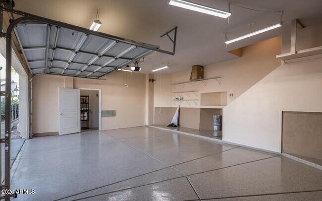 Building Photo - 1617 E Tierra Buena Ln