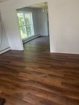 Building Photo - 802 Dundaff St