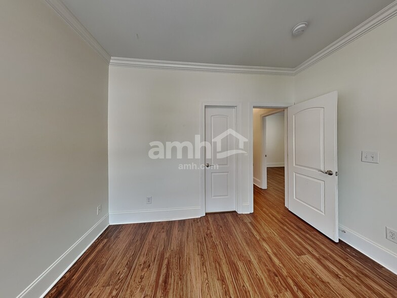 Building Photo - 3032 Ivy Brook Pl