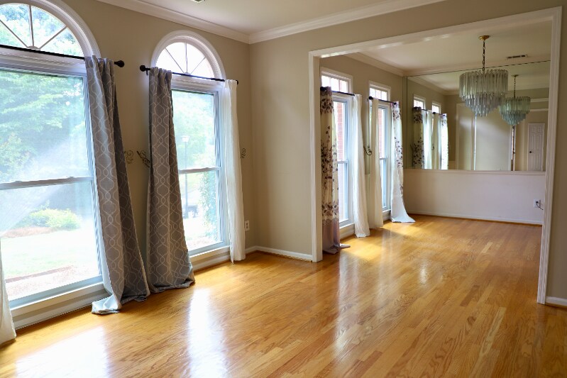 Building Photo - 11395 Vedrines Dr