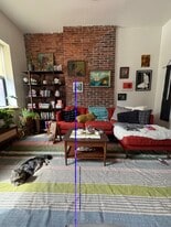 Building Photo - 2015 Forbes Ave