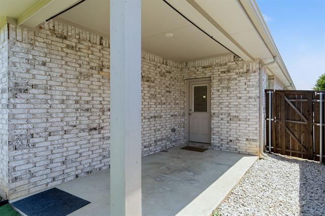 Building Photo - 1017 Almond St