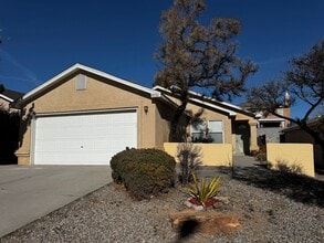 Building Photo - Great 3BR Home Near Cottonwood Mall!!