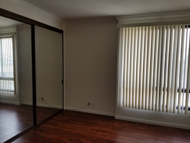 1st Bedroom - 1812 Overland Ave