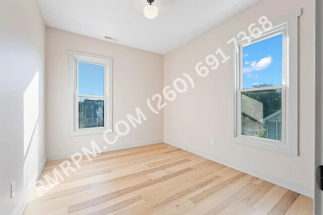 Building Photo - 1118 Rockhill St