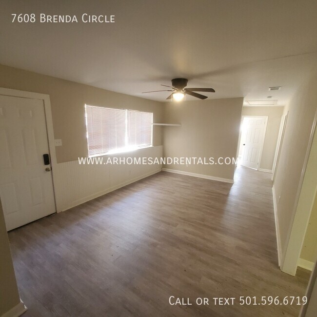 Building Photo - 7608 Brenda Circle | $1295 | 3 beds, 1.5 b...