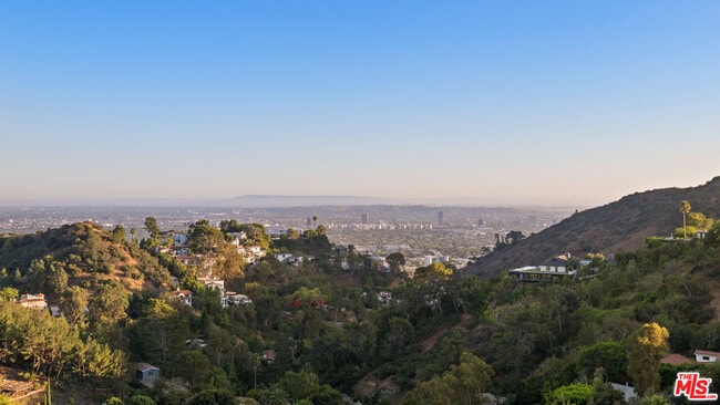 Building Photo - 7080 Mulholland Dr