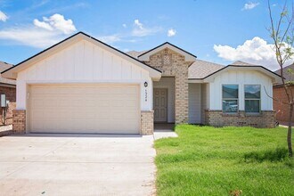 Building Photo - Entertainer’s Dream | Spacious Kitchen, Co...