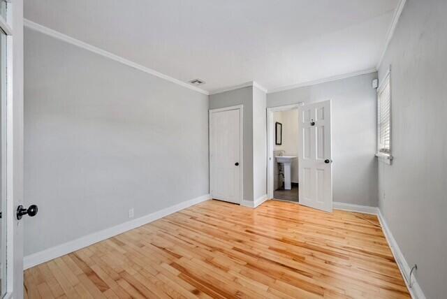 Building Photo - 424 51st St