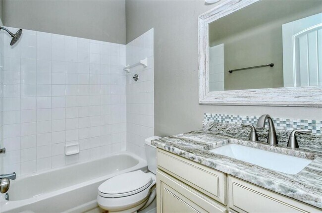 Building Photo - 6807 Sagebrush Cir