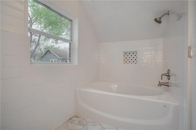 Building Photo - 4500 Avenue H