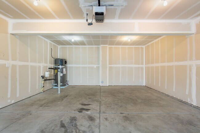 Building Photo - 17822 19th Ave W