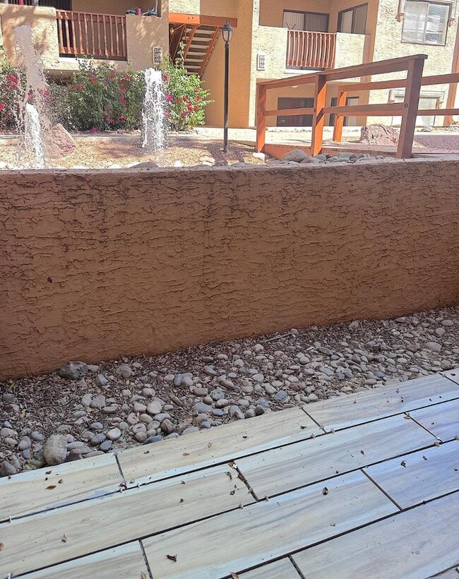 Building Photo - 3031 N Civic Center Plaza