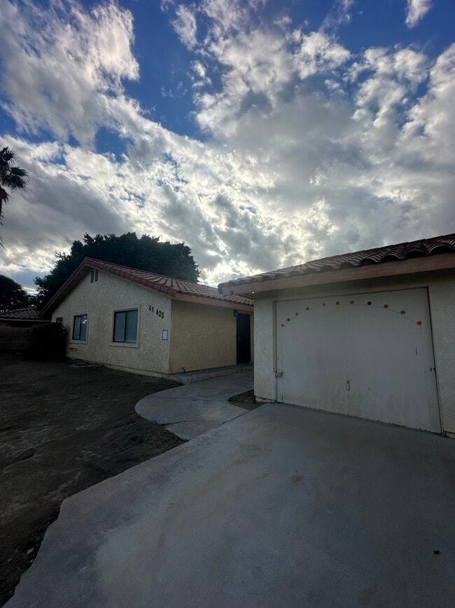 Building Photo - 41423 Adams St