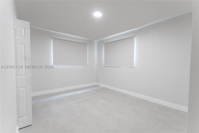 Building Photo - 10825 SW 221st St Rd