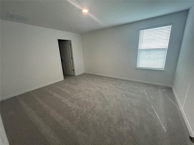 Building Photo - 9645 Carabiner Wy