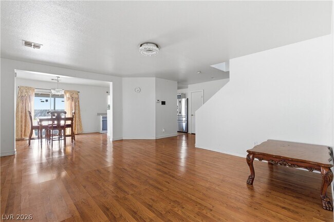 Building Photo - 5362 Walcott Dr