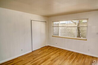 Building Photo - 775 Moran St