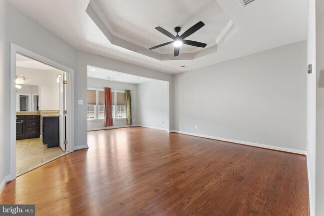 Building Photo - 42524 Rowderbury Square