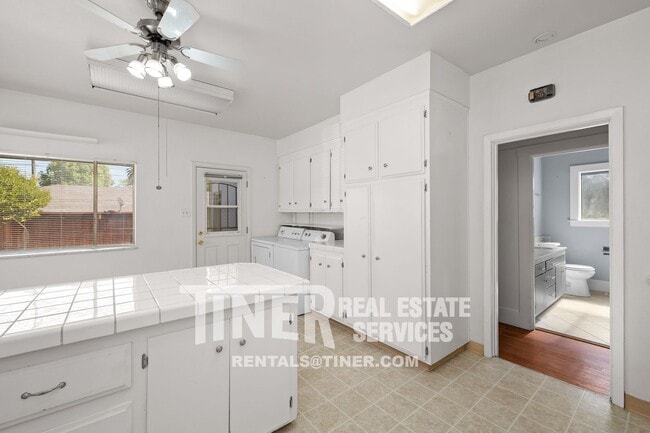 Building Photo - 4201 53rd St