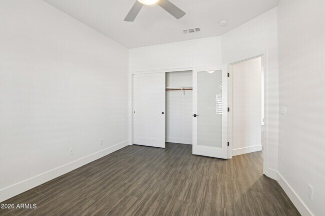 Building Photo - 6991 W Firebird Dr