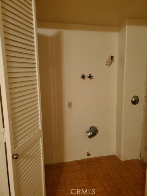 Building Photo - 49 N Parkwood Ave