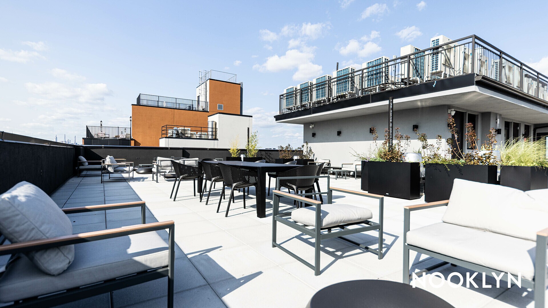 Building Photo - 11 Herkimer St