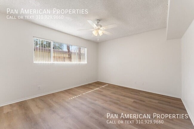 Building Photo - 817 Riverside Pl