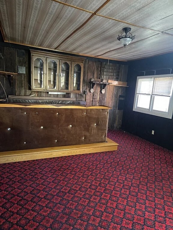 Building Photo - 2 Front St