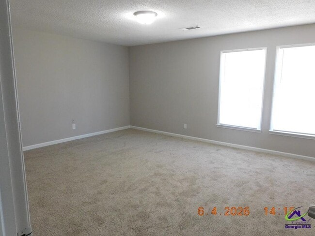 Building Photo - 1215 Macon Rd