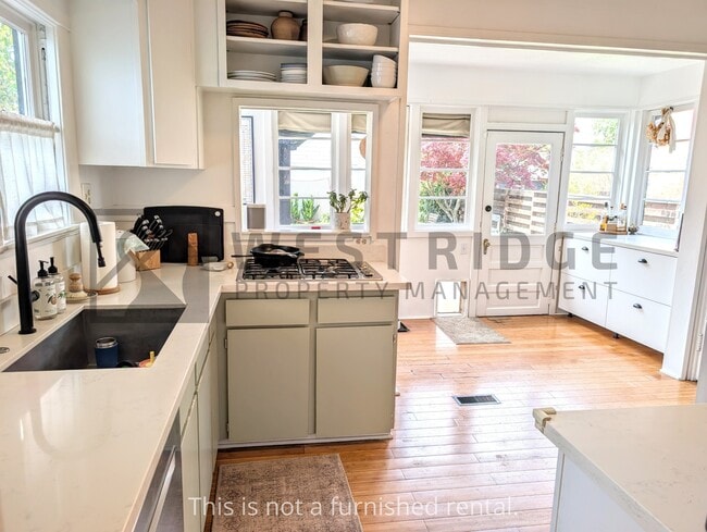 Building Photo - 6919 N Mississippi Ave