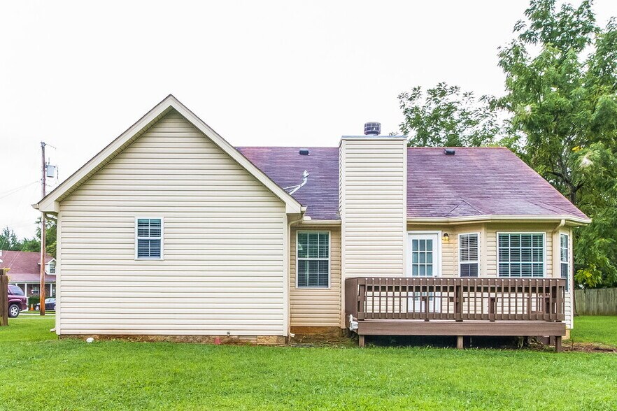 Building Photo - 403 Wildlife Ct