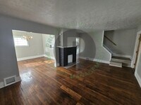 Building Photo - 4916 E 85th St