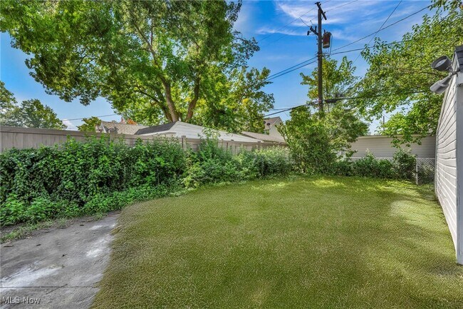 Building Photo - 20270 Ardwell Dr