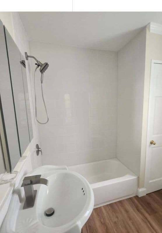 Building Photo - 24 Hamilton Ave