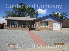 Building Photo - Beautiful 3 Bedroom, 1 Bathroom, 1 Car Gar...