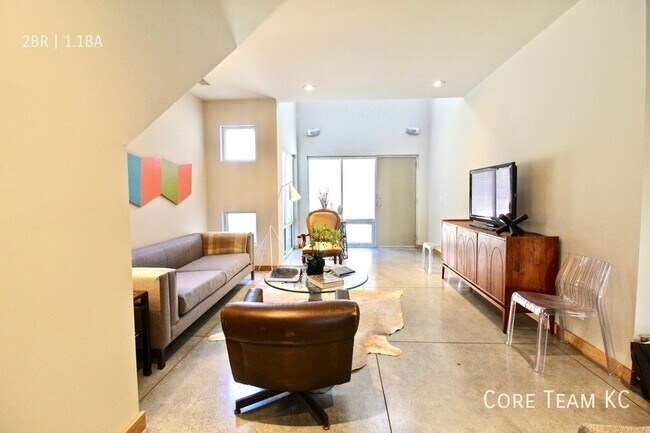 Building Photo - 4112 Walnut St