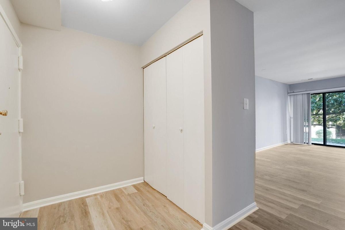 Building Photo - 3107 Buccaneer Ct