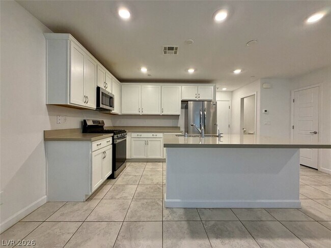 Building Photo - 691 Pickled Pepper Pl