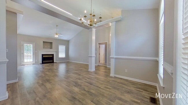 Building Photo - 4130 Birchgarden Dr