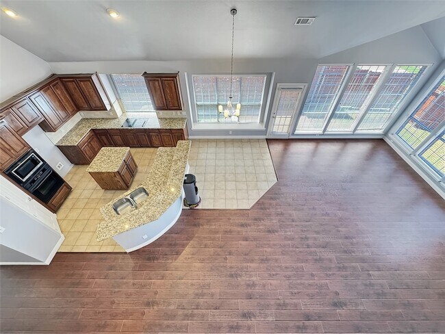 Building Photo - 5973 Country View Ln